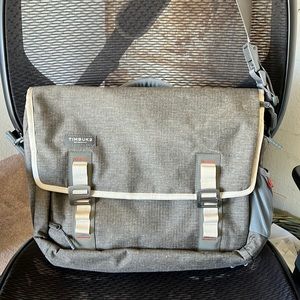 Timbuk 2 travel/flight laptop crossbody
